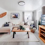Sea & Aurora Views, New 1br Near Segla-hesten Apartamento