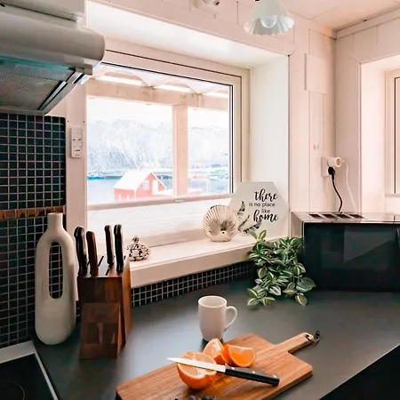Sea & Aurora Views, New 1br Near Segla-hesten Lejlighed *