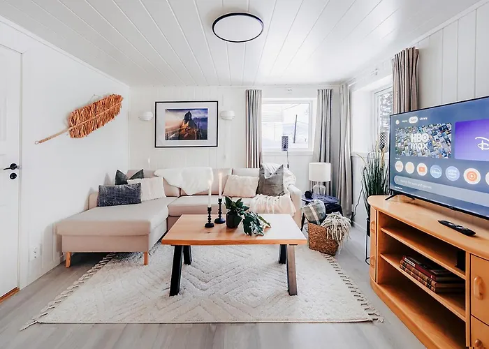 Sea & Aurora Views, New 1br Near Segla-hesten Appartamento