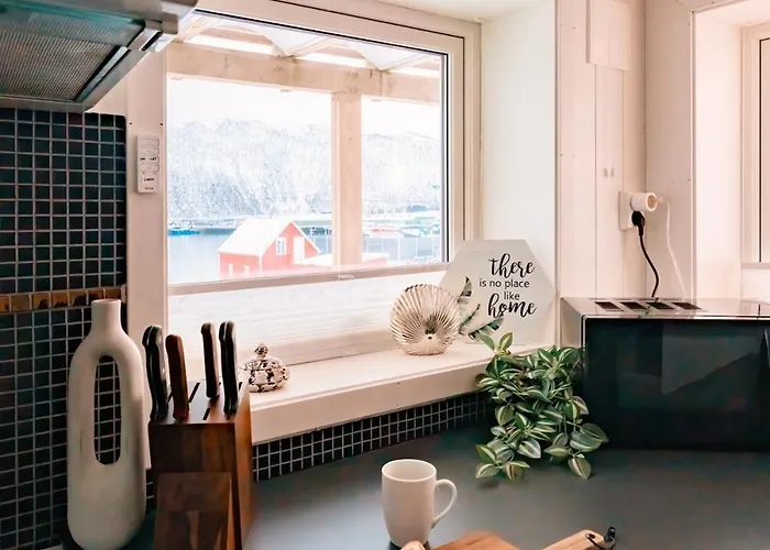 Sea & Aurora Views, New 1br Near Segla-hesten Appartamento *